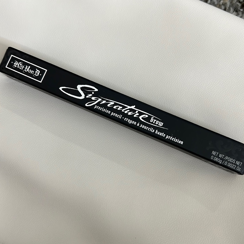 Kvd signature brow